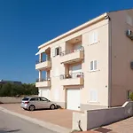 Apartment Dragana